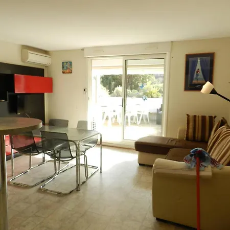 T2 Avec Piscine, Terrasse 17m² Et Parking - Proche Plage Et Commerces - Fr-1-251-769 Apartment